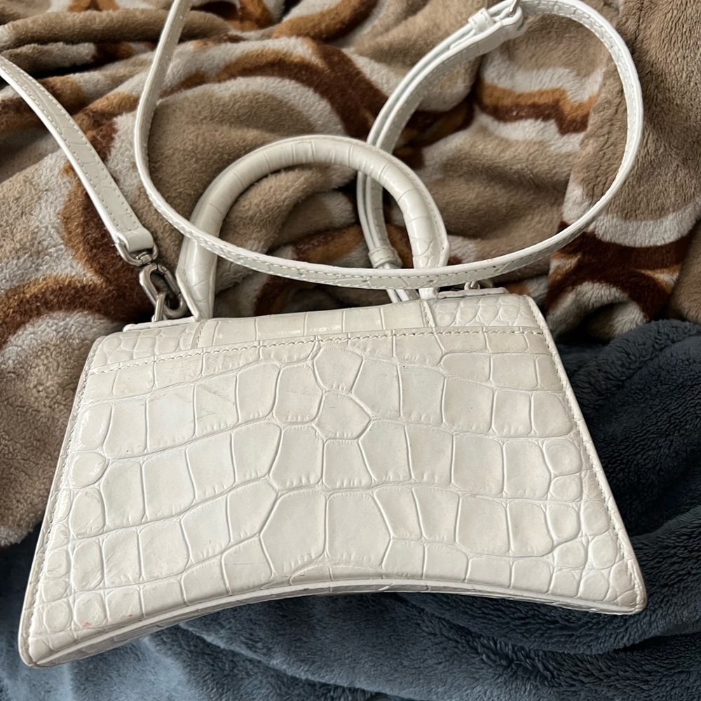Balenciaga White Croc-Embossed Clutch - Picture 3 of 5